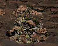 Crystals of elemental sulfur found on Mars